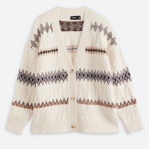 NWT RD STYLE
Chandler V-Neck Cardigan